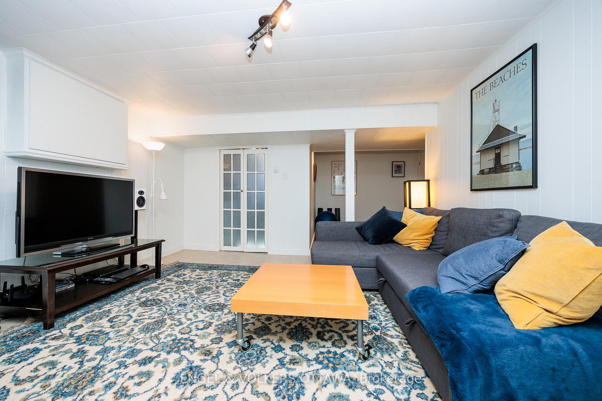 Photo 38 of 1180 Emperor Avenue, Ottawa, Carlington — HOMEH