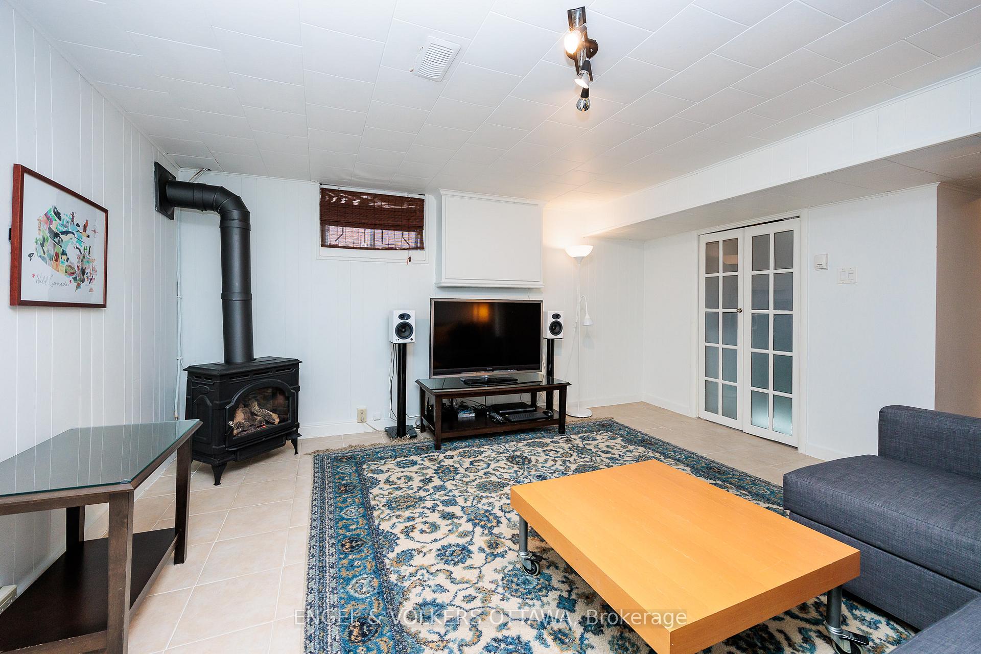 Photo 32 of 1180 Emperor Avenue, Ottawa, Carlington — HOMEH