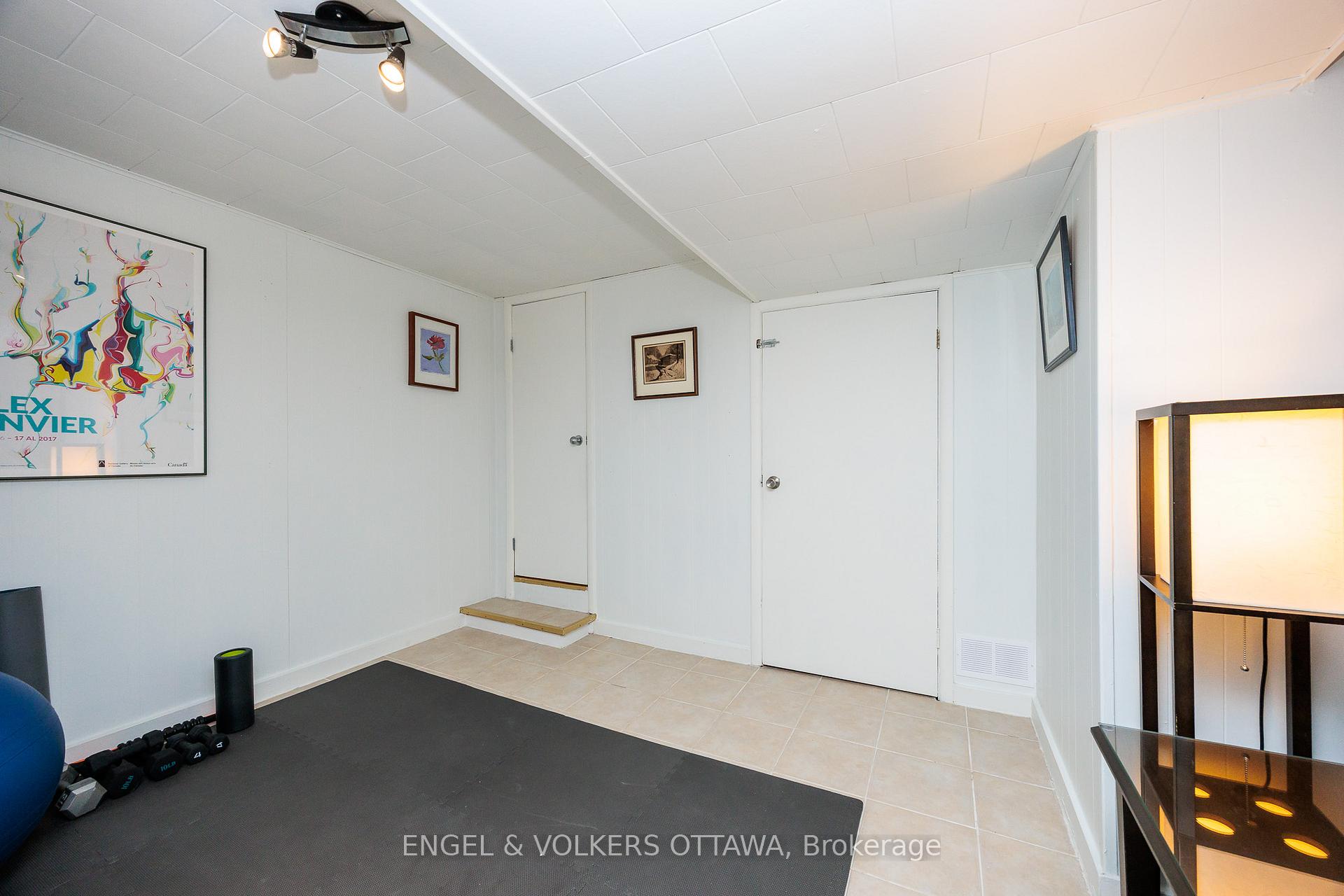 Photo 35 of 1180 Emperor Avenue, Ottawa, Carlington — HOMEH