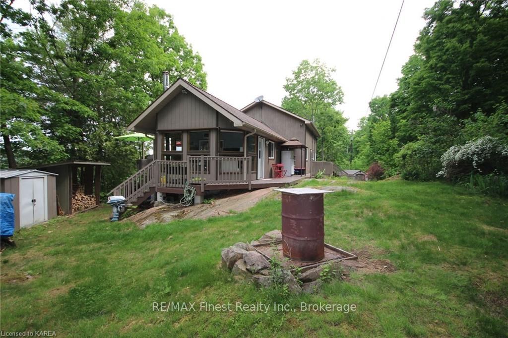 Photo 34 of 76 Downie, Frontenac Islands, The Islands — HOMEH
