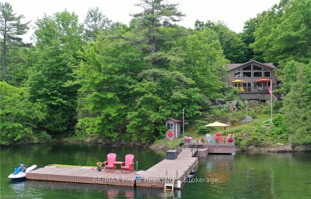 Photo 1 of 76 Downie, Frontenac Islands, The Islands — HOMEH