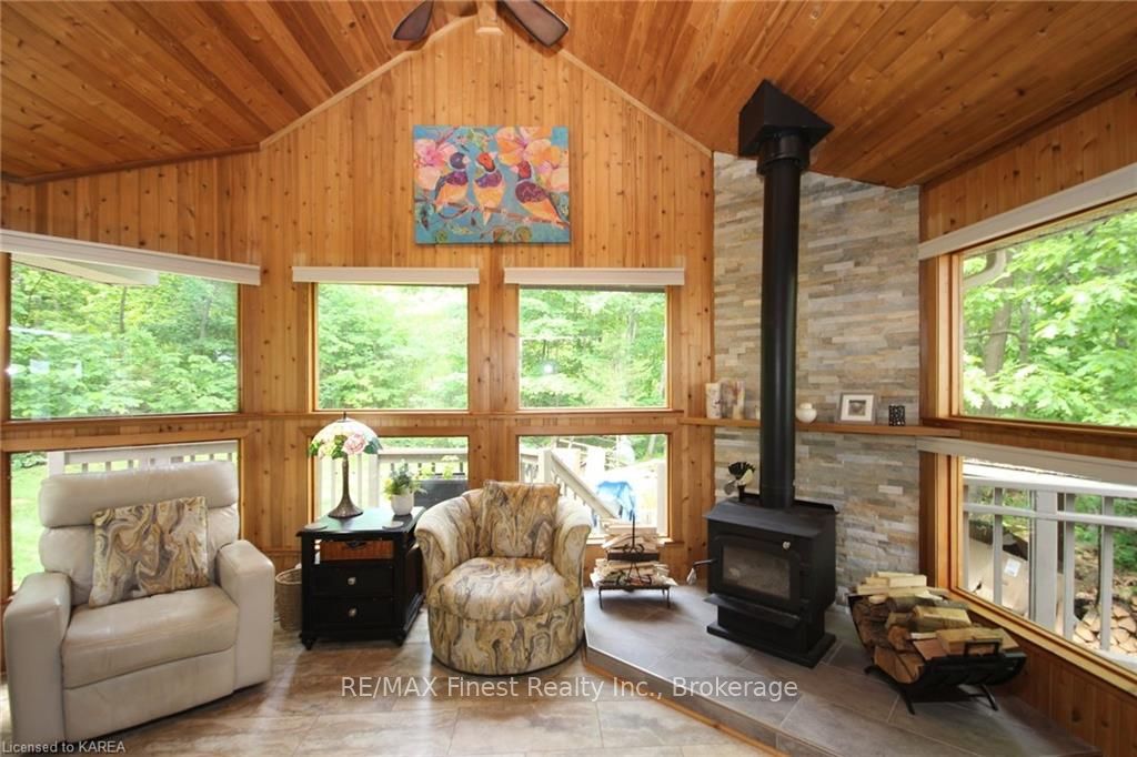 Photo 18 of 76 Downie, Frontenac Islands, The Islands — HOMEH