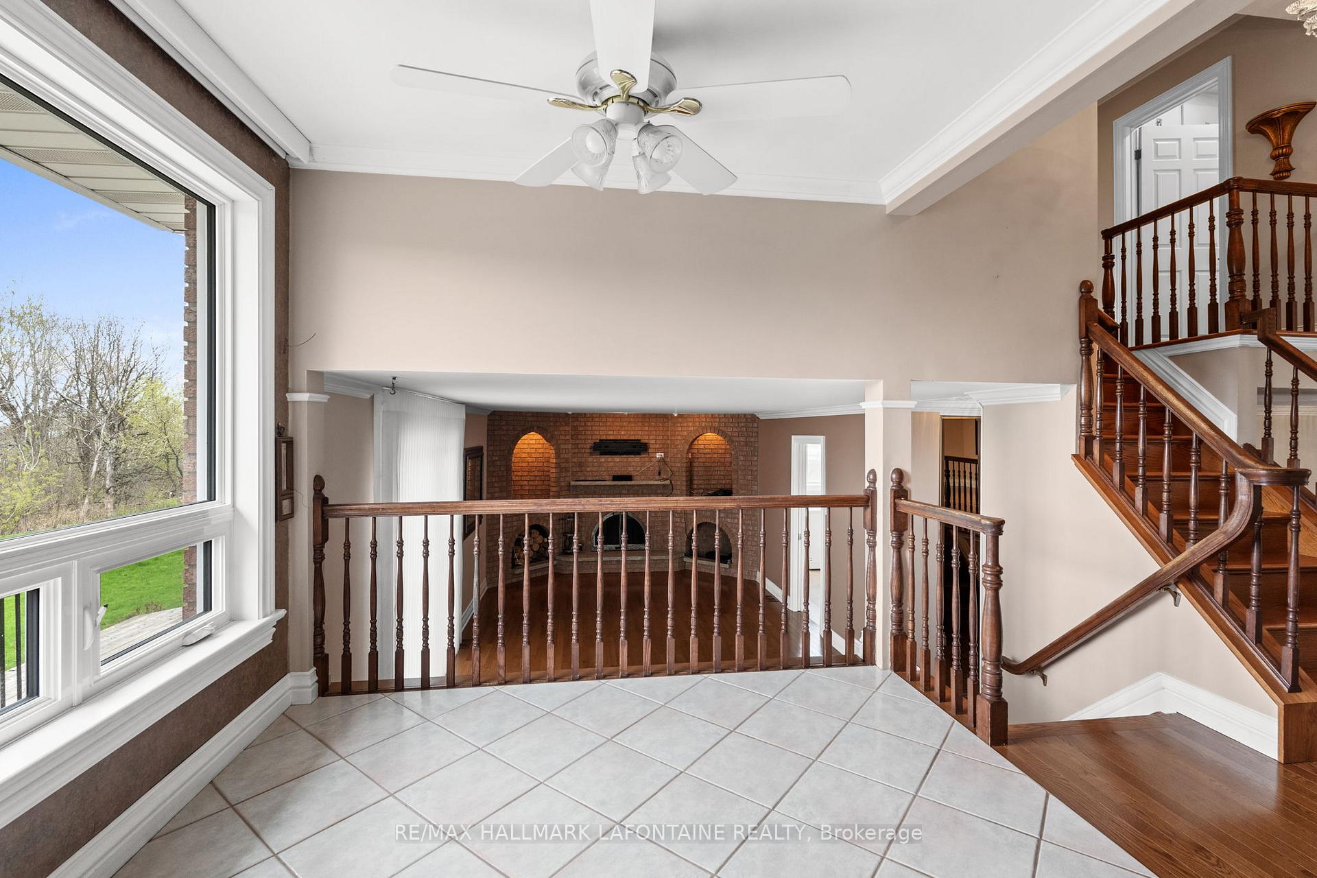 Photo 11 of 6427 Russell Road, Ottawa, Carlsbad Springs — HOMEH
