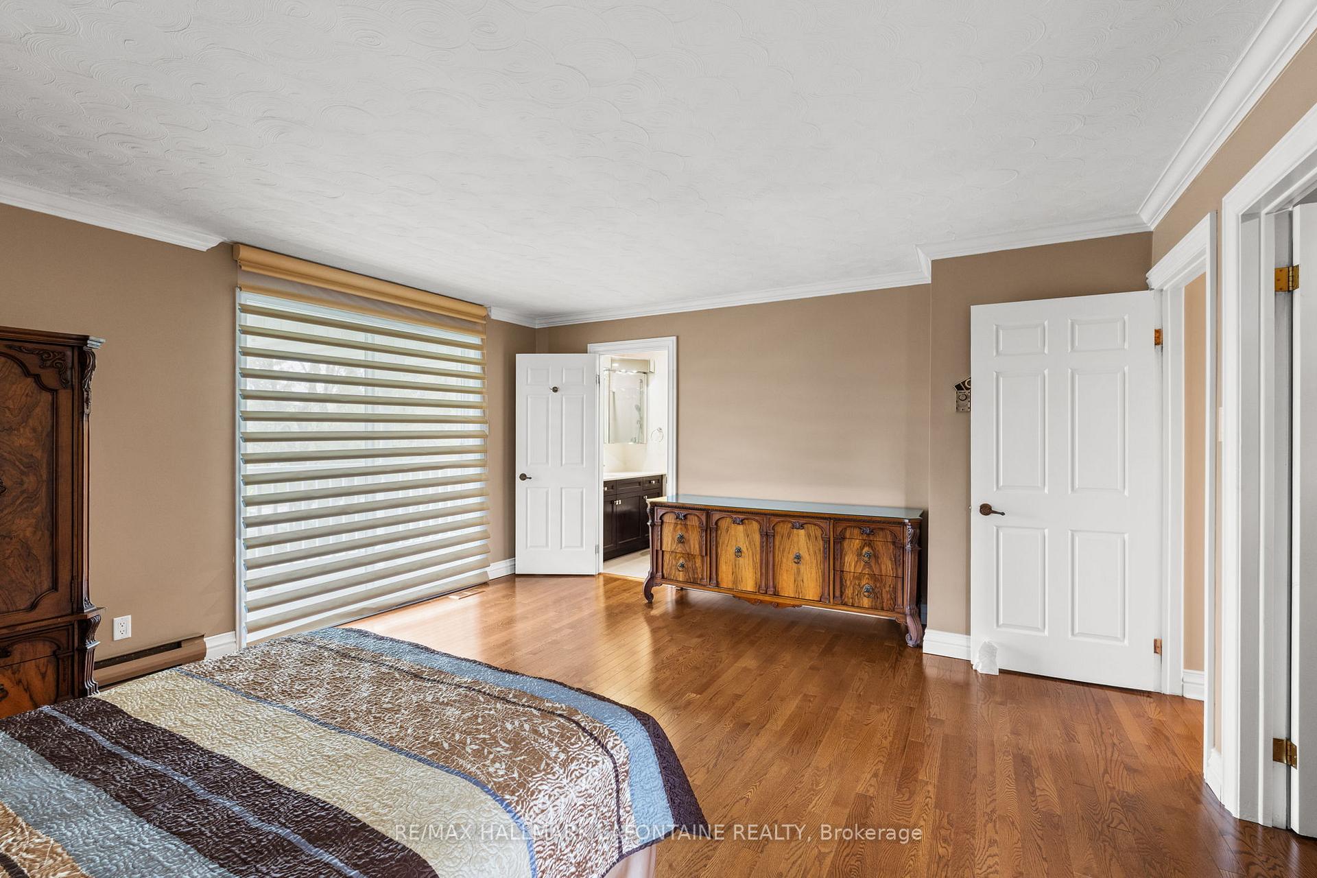 Photo 18 of 6427 Russell Road, Ottawa, Carlsbad Springs — HOMEH