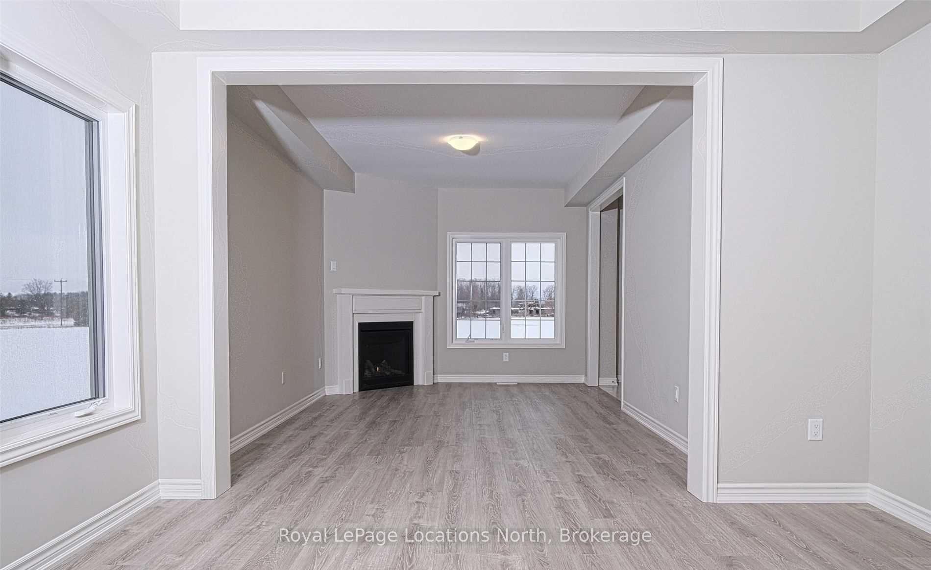 Photo 5 of 214 Prescott Drive, Clearview, Stayner — HOMEH