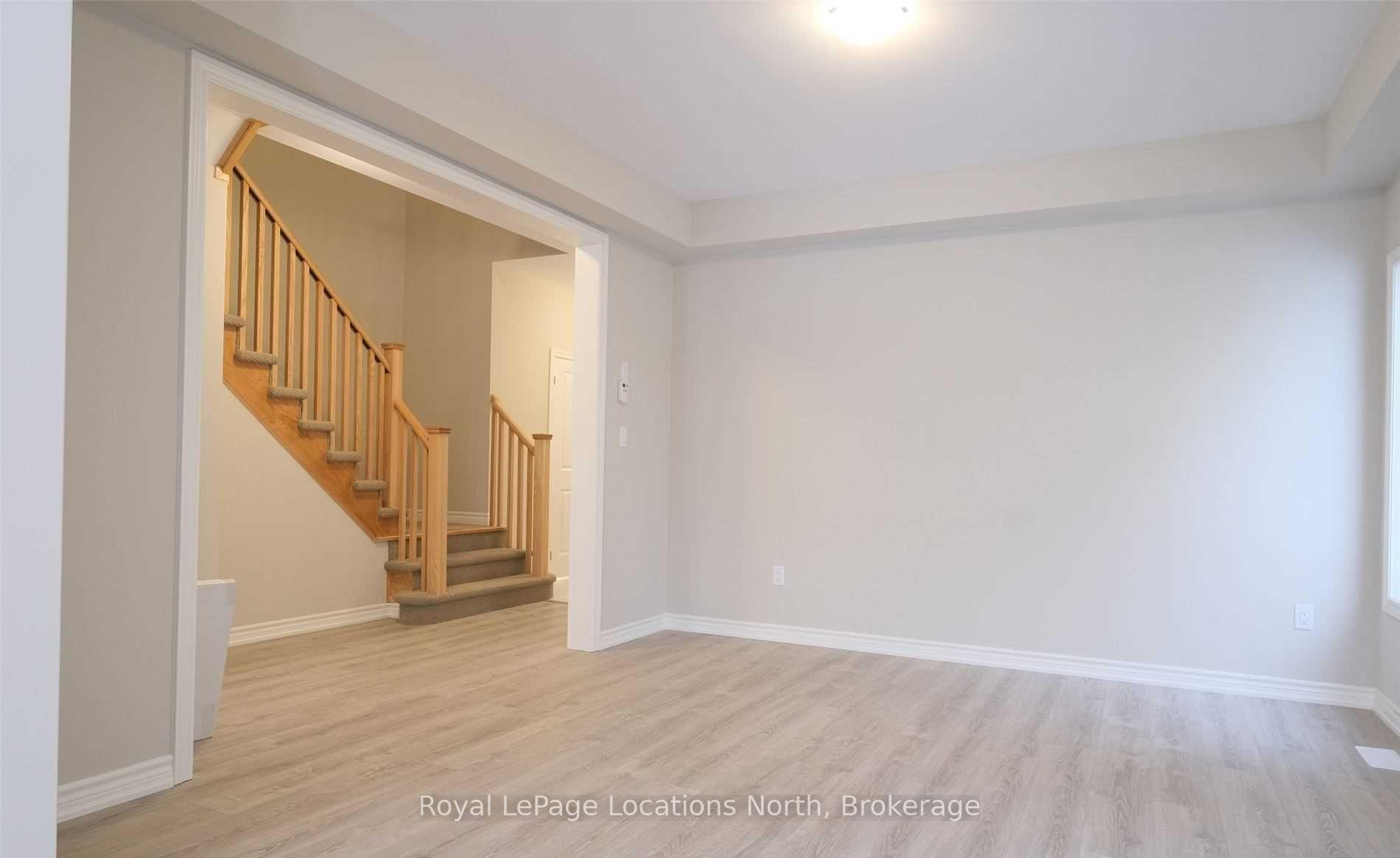 Photo 4 of 214 Prescott Drive, Clearview, Stayner — HOMEH