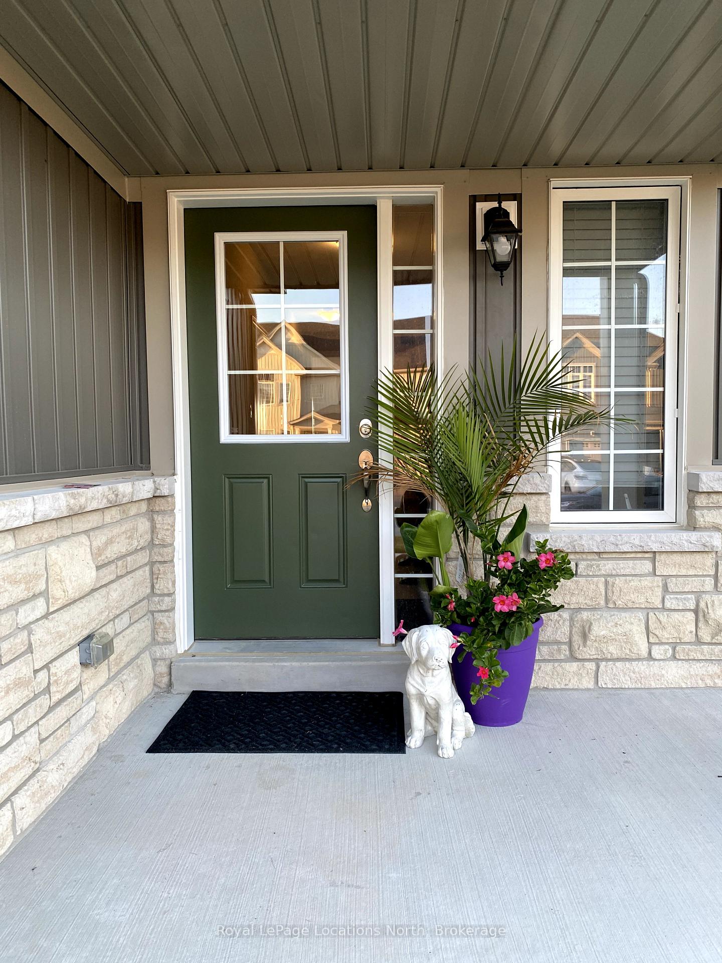 Photo 20 of 214 Prescott Drive, Clearview, Stayner — HOMEH