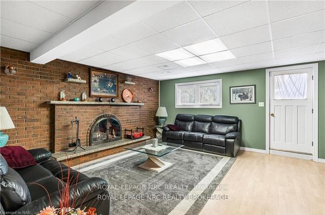 Photo 14 of 21 Kimbermount Drive, St. Catharines, Lakeshore — HOMEH