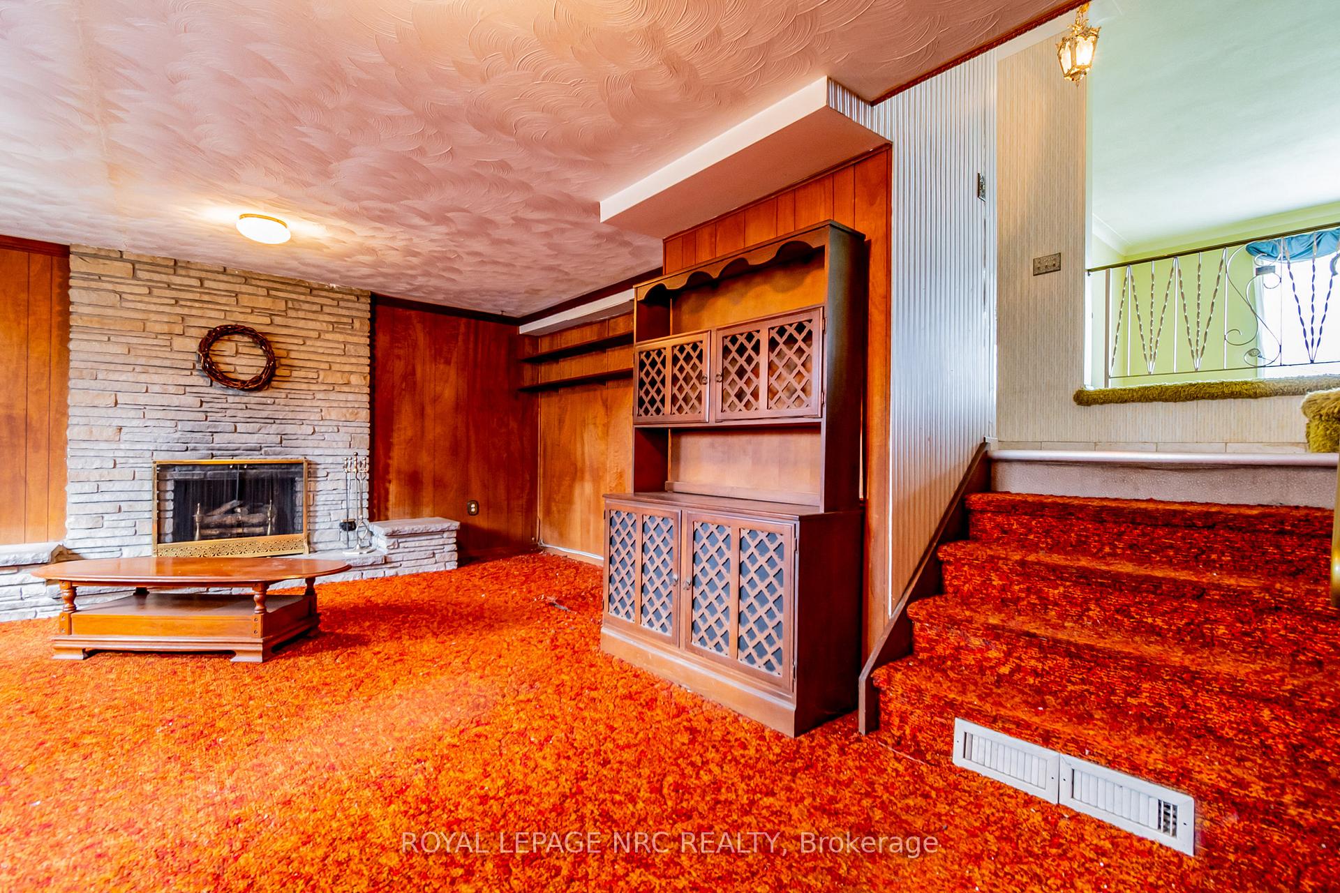 Photo 22 of 23 Gordon Place, St. Catharines, Vine/Linwell — HOMEH