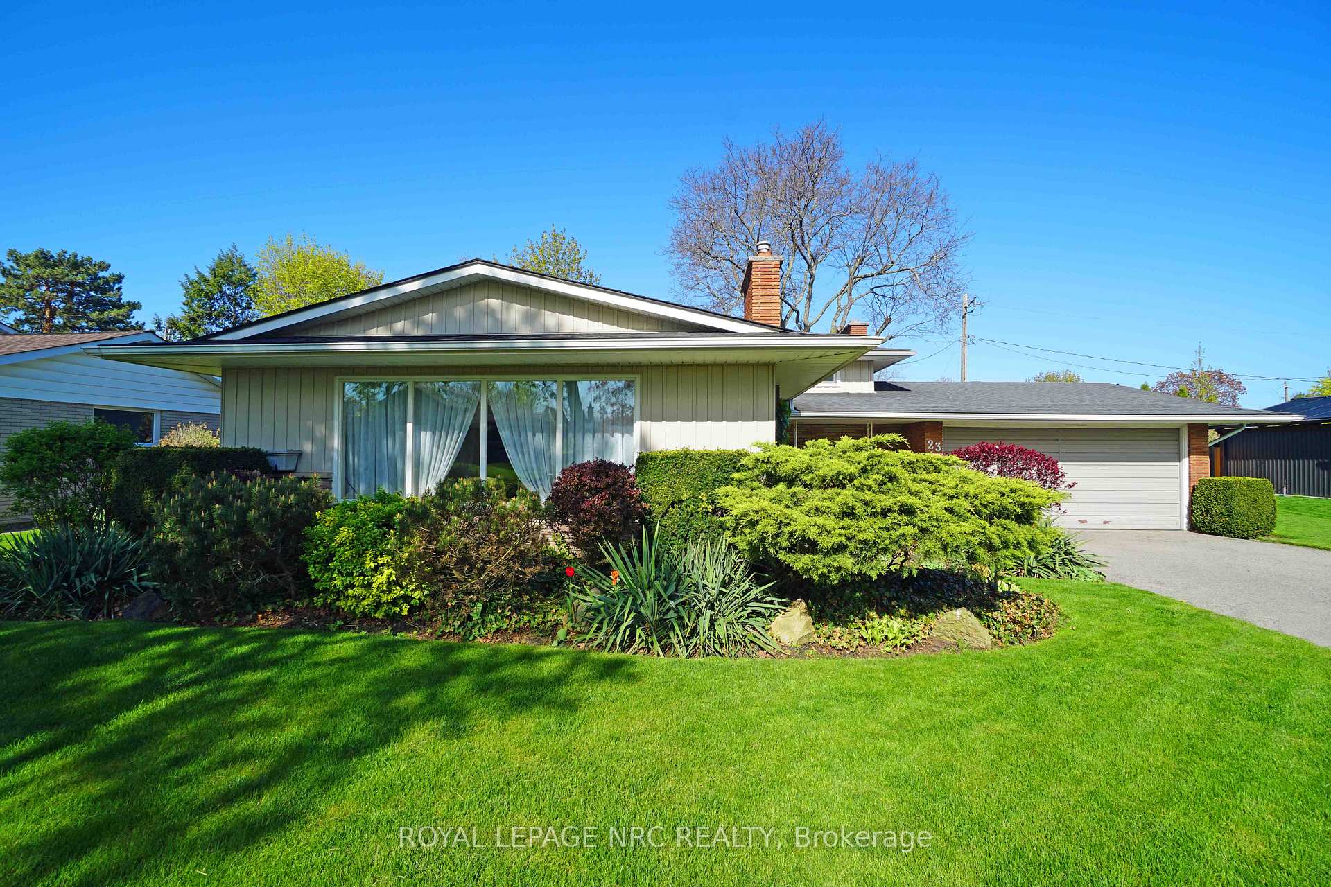 Photo 34 of 23 Gordon Place, St. Catharines, Vine/Linwell — HOMEH