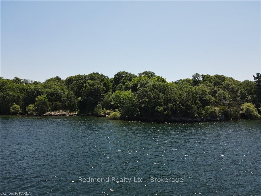 Photo 4 of Prince Regent, Frontenac Islands, The Islands — HOMEH