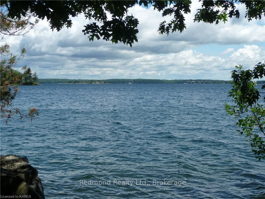 Photo 9 of Prince Regent, Frontenac Islands, The Islands — HOMEH