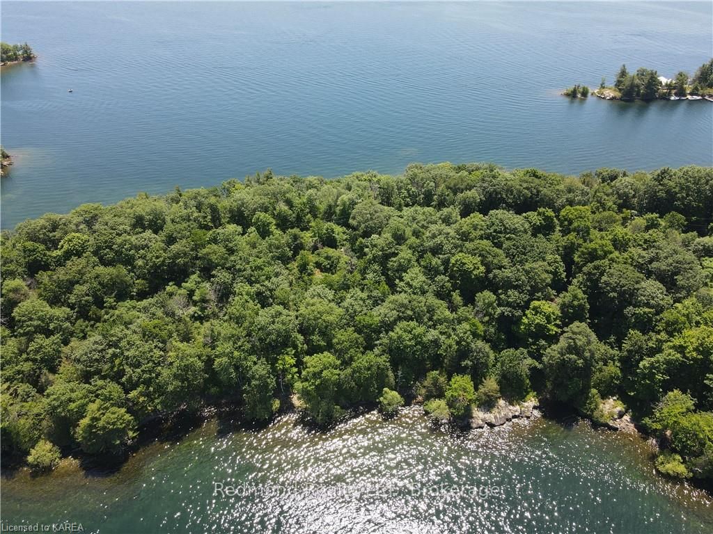 Photo 17 of Prince Regent, Frontenac Islands, The Islands — HOMEH