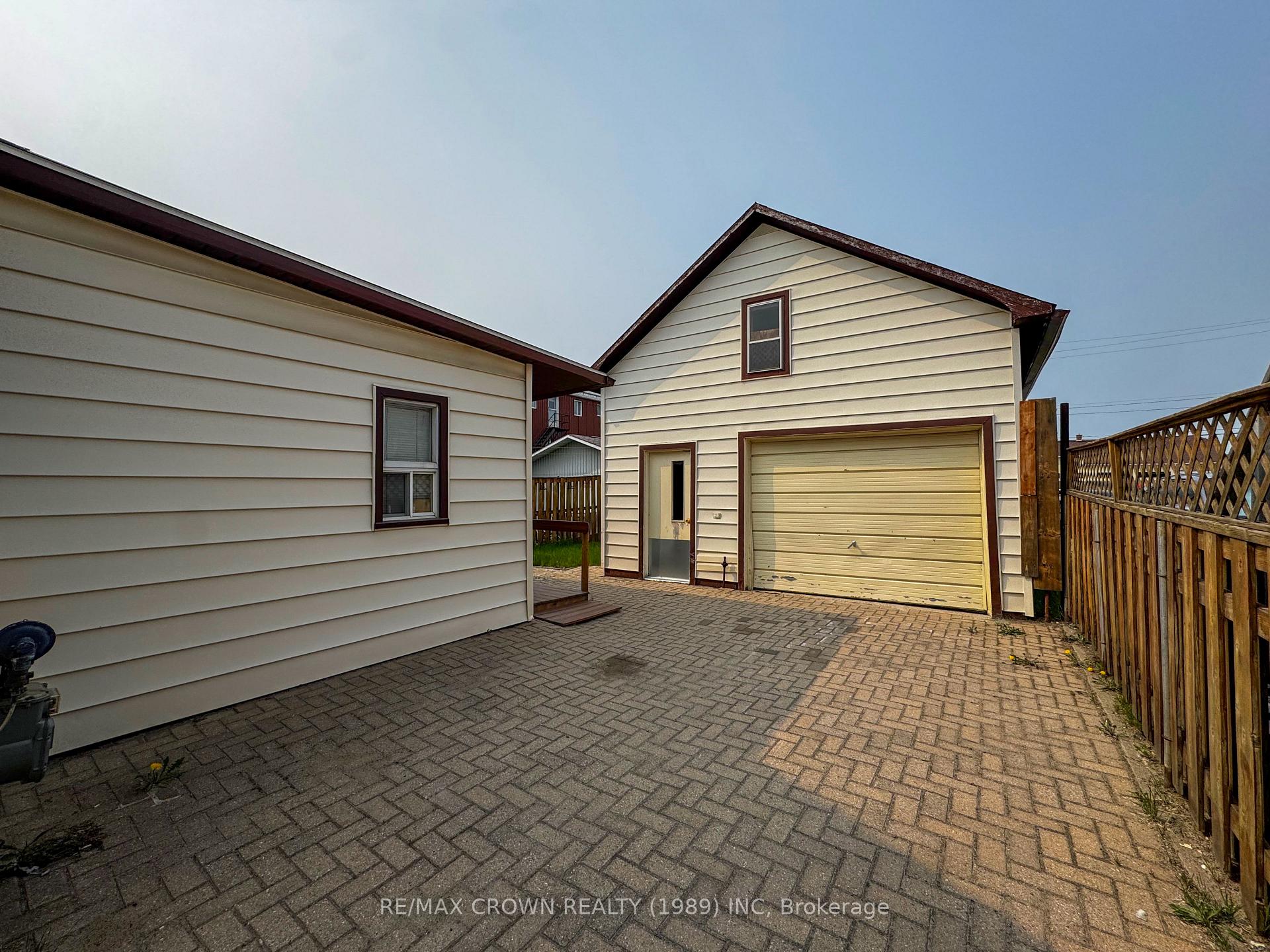 Photo 53 of 906 George Street, Hearst — HOMEH