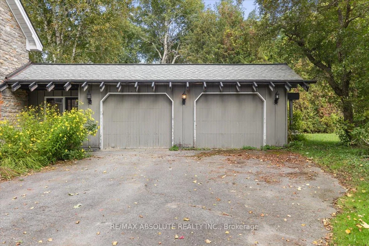 Photo 2 of 2932 Carp Road, Ottawa, Huntley Ward (South East) — HOMEH