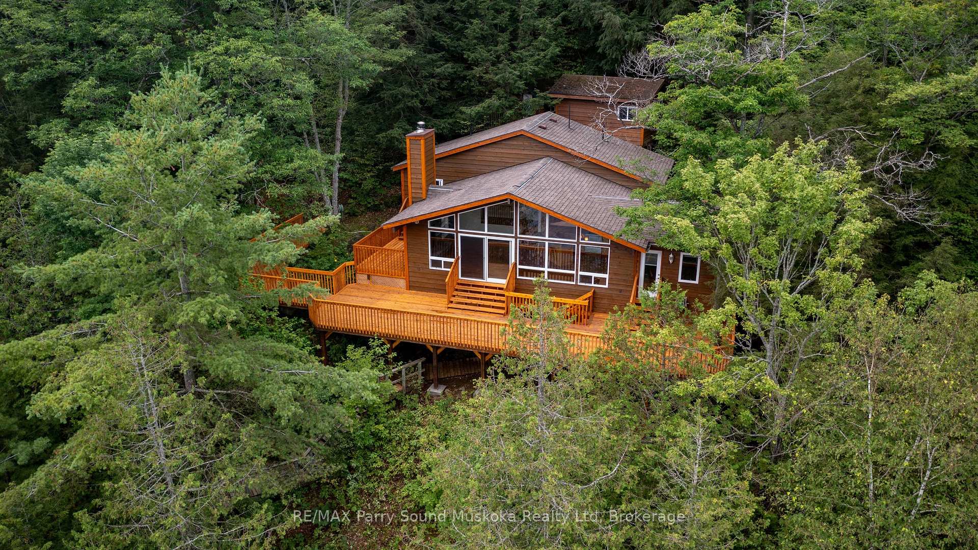 Photo 2 of 16 Mountain Basin, McDougall — HOMEH