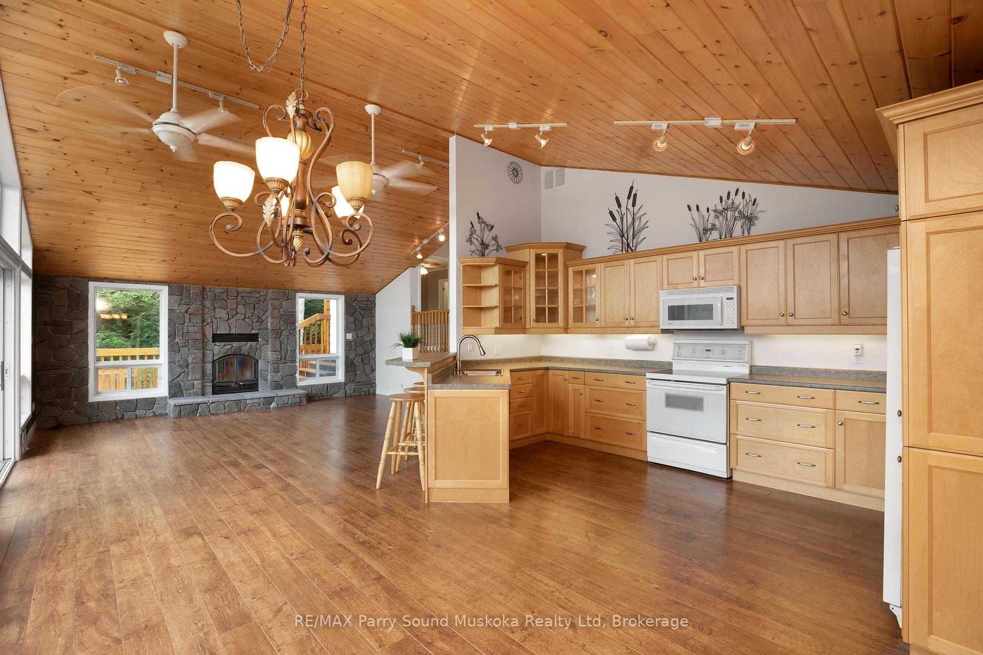 Photo 23 of 16 Mountain Basin, McDougall — HOMEH