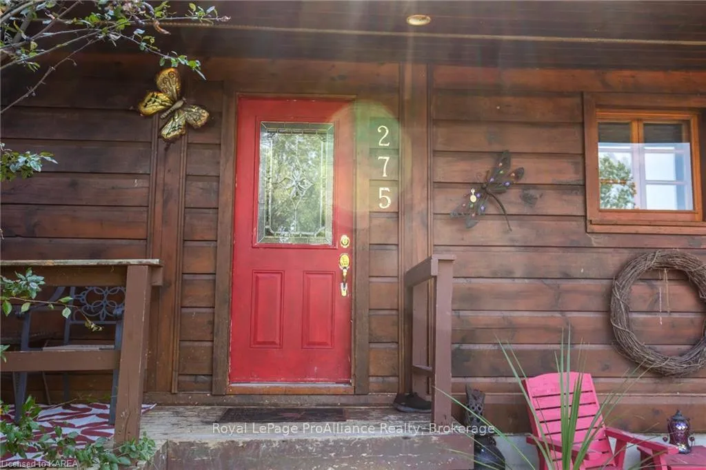 Photo 3 of 275 Carpenters Point Road, Frontenac Islands, The Islands — HOMEH
