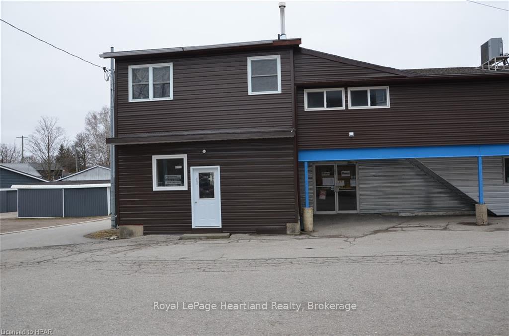 Photo 12 of Unit 103, 80 Albert Street, Central Huron, Clinton — HOMEH