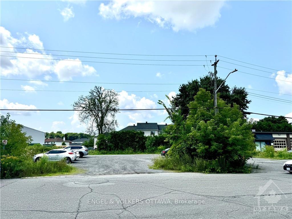 Front of 1108 & 1112 Cadboro Road