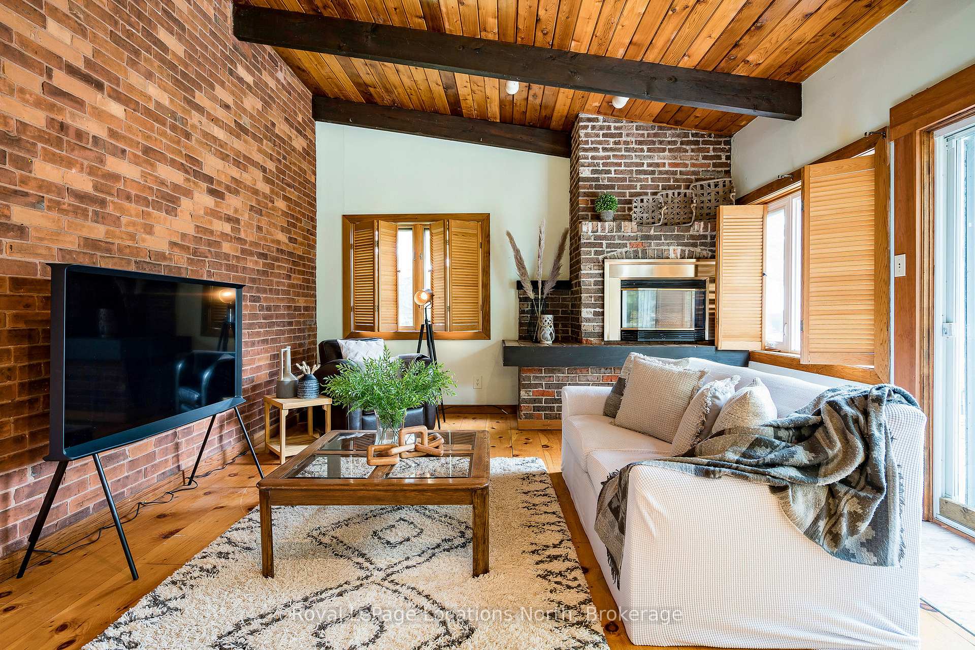 Photo 13 of 234 Pine Street, Collingwood — HOMEH