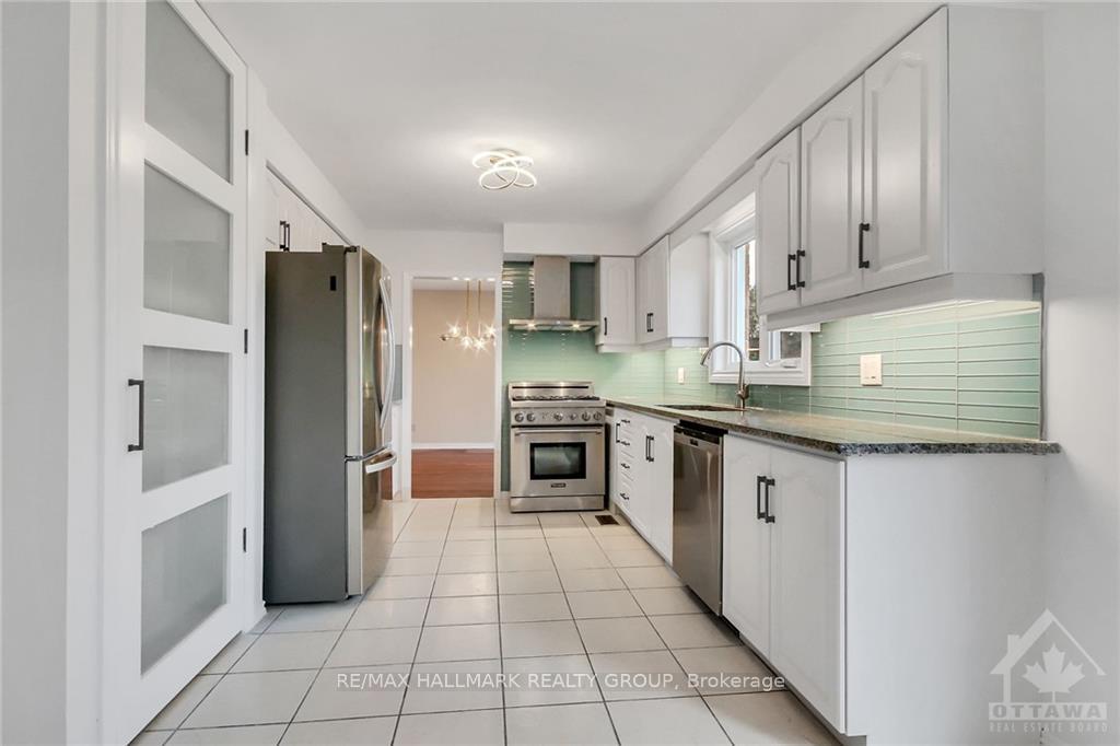 Photo 11 of 55 Fifeshire Crescent, Ottawa, Pineglen/Country Place — HOMEH