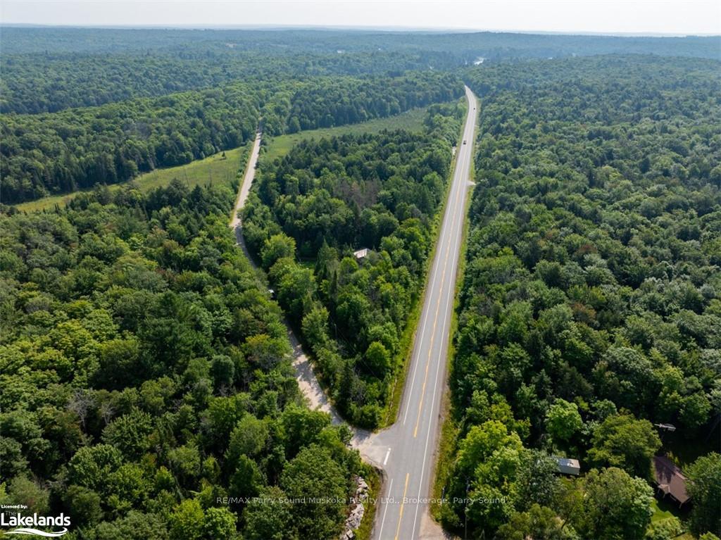 Photo 9 of 21 Moonwing Road, Magnetawan, Ahmic Harbour — HOMEH