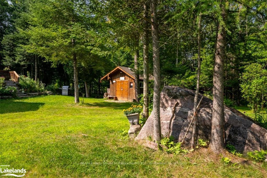 Photo 17 of 21 Moonwing Road, Magnetawan, Ahmic Harbour — HOMEH