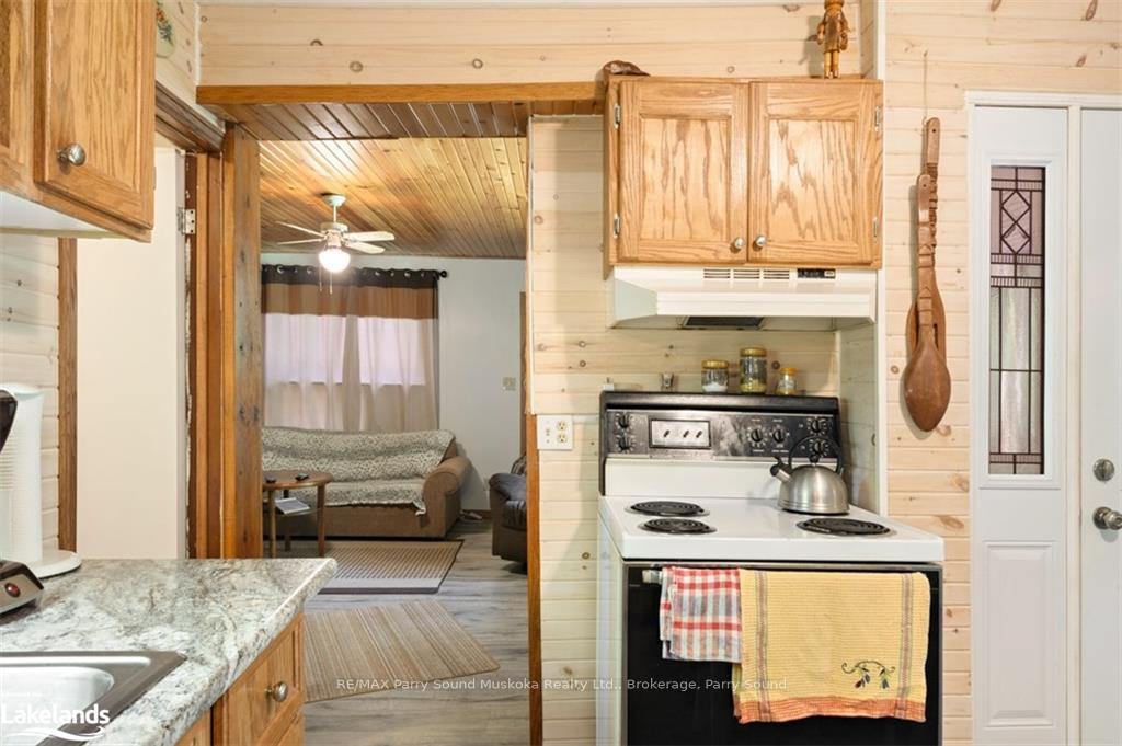 Photo 45 of 21 Moonwing Road, Magnetawan, Ahmic Harbour — HOMEH