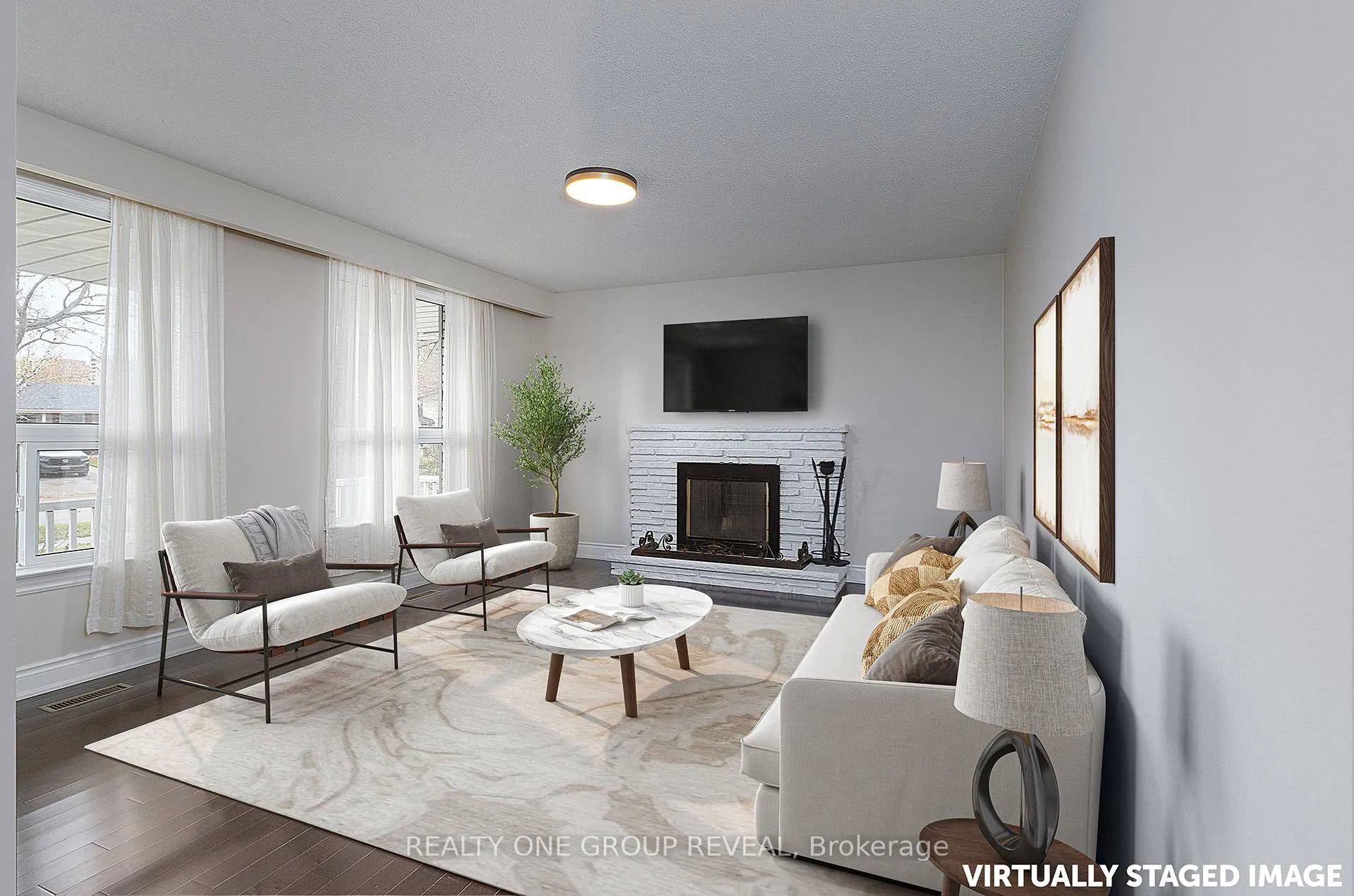 Photo 3 of 14 Taylor Road, Ajax, South East — HOMEH
