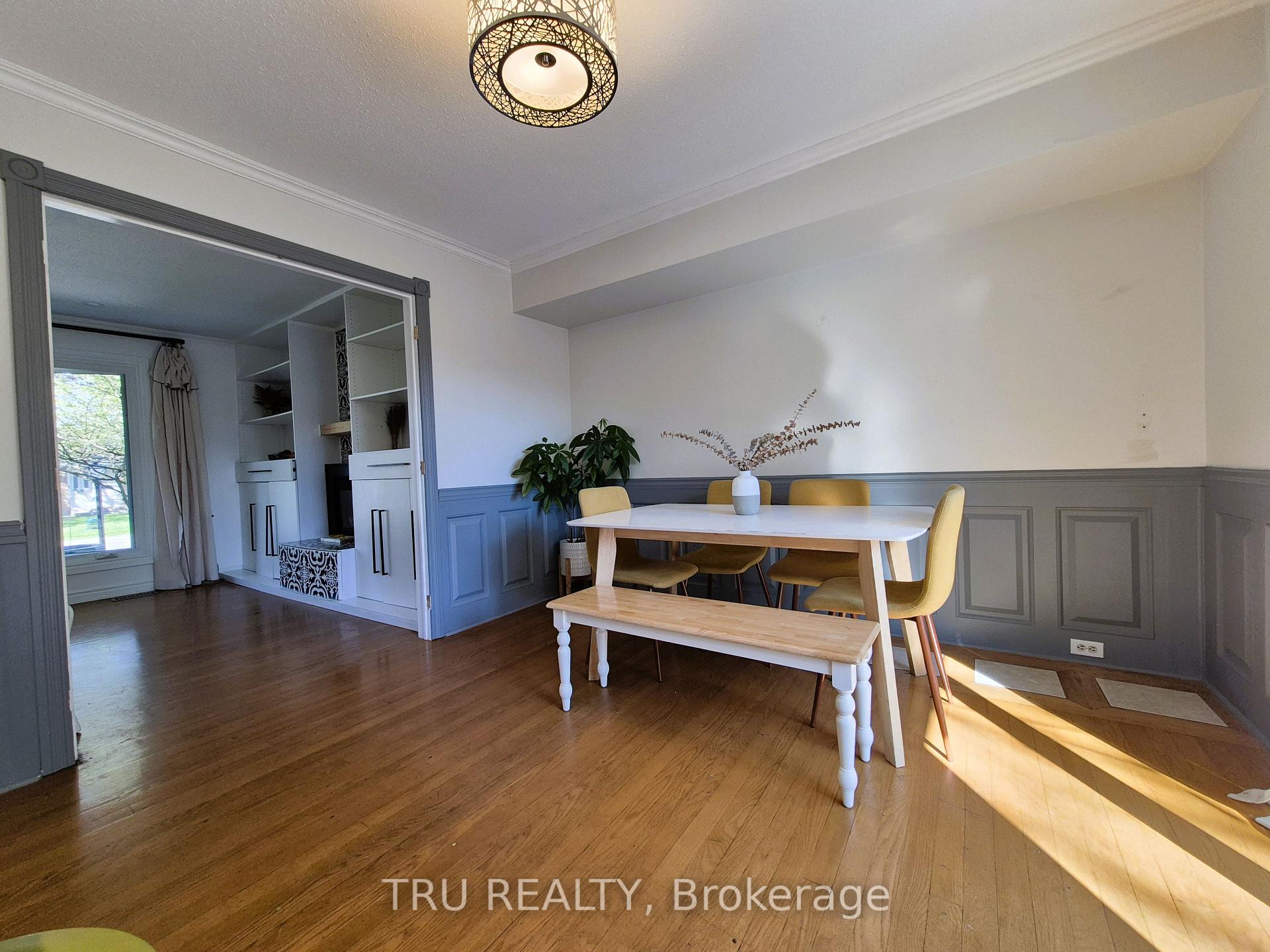 Photo 10 of 48 Crystal Beach Drive, Ottawa, Crystal Beach — HOMEH