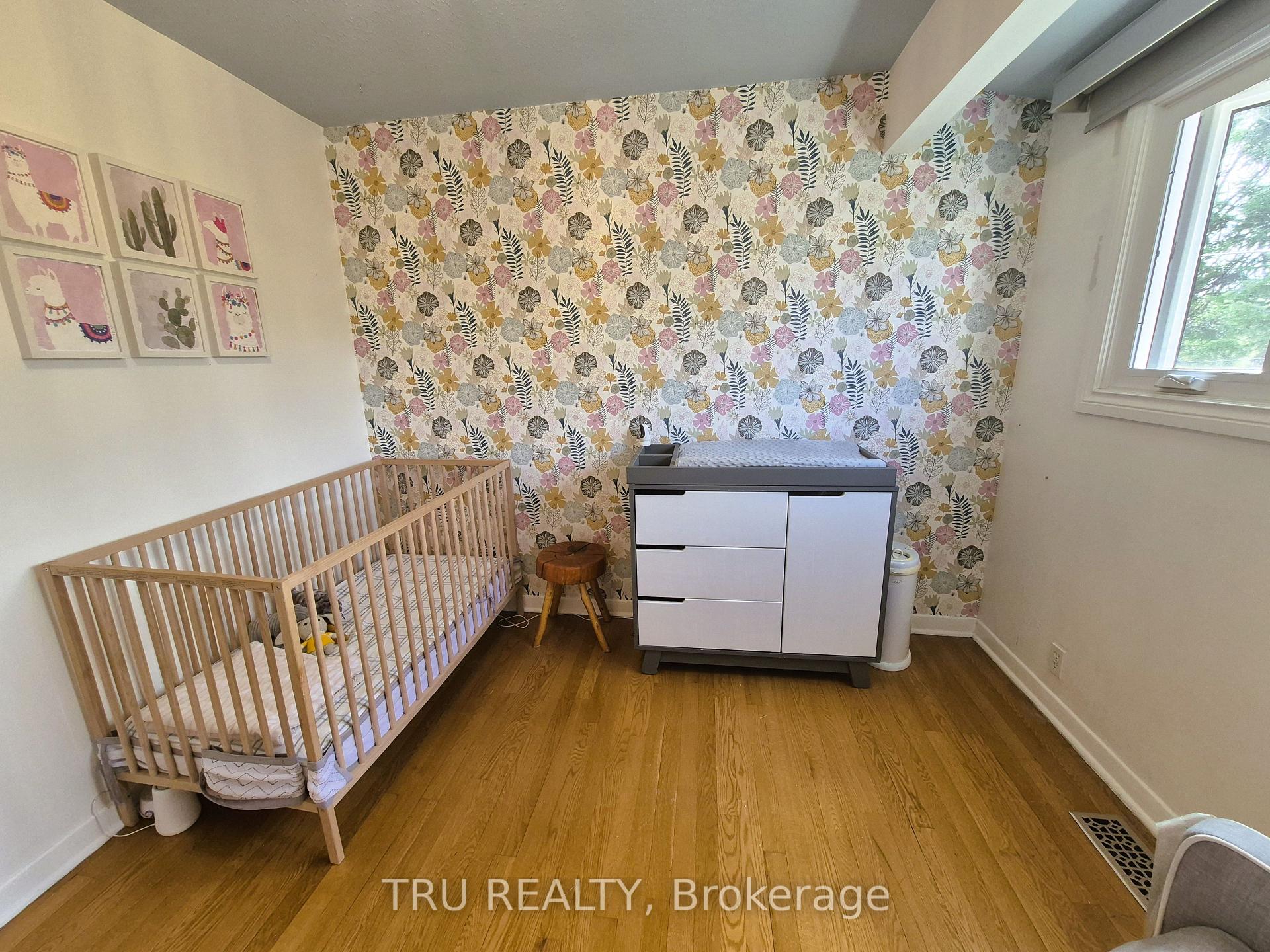 Photo 36 of 48 Crystal Beach Drive, Ottawa, Crystal Beach — HOMEH