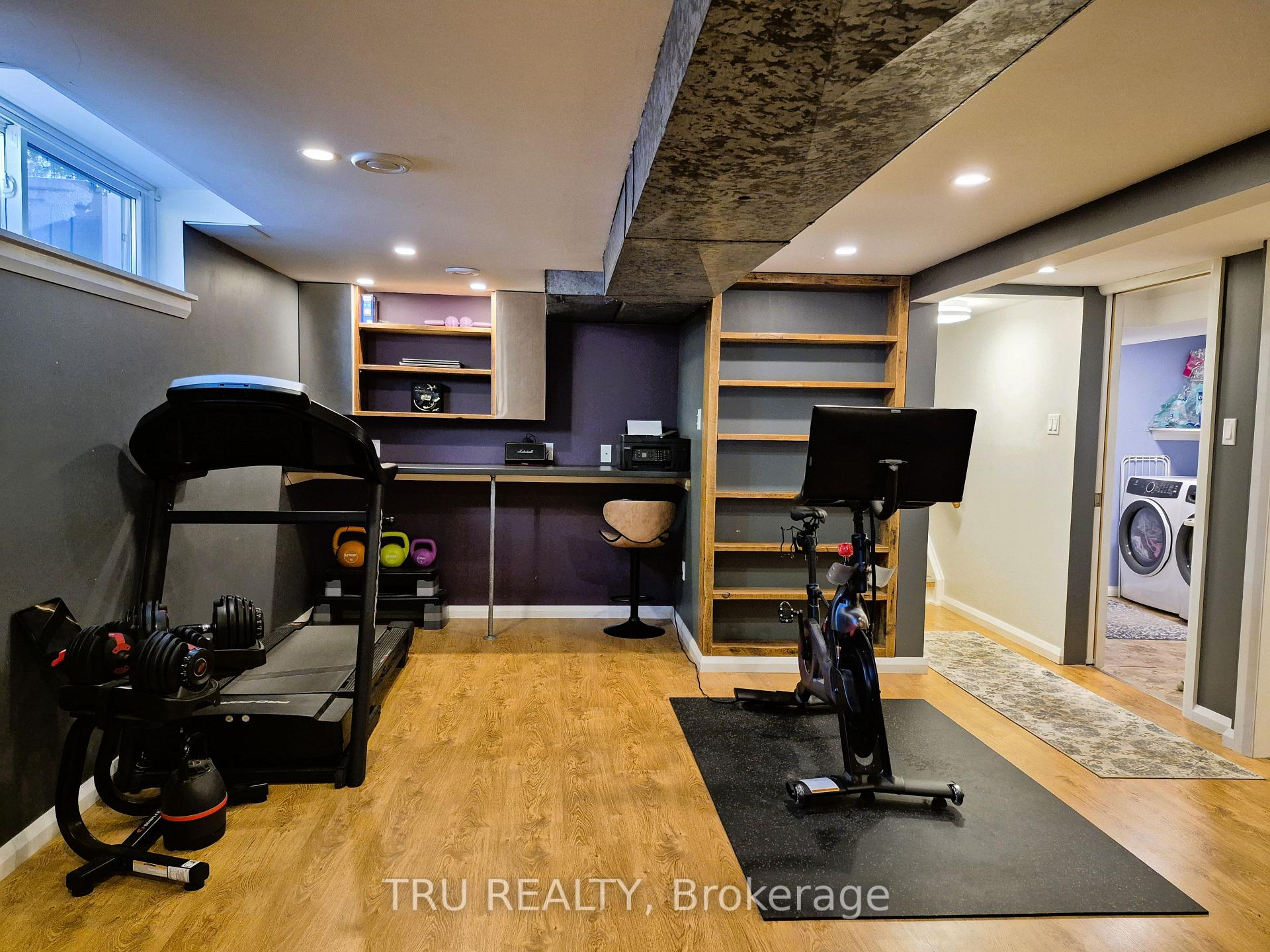 Photo 37 of 48 Crystal Beach Drive, Ottawa, Crystal Beach — HOMEH