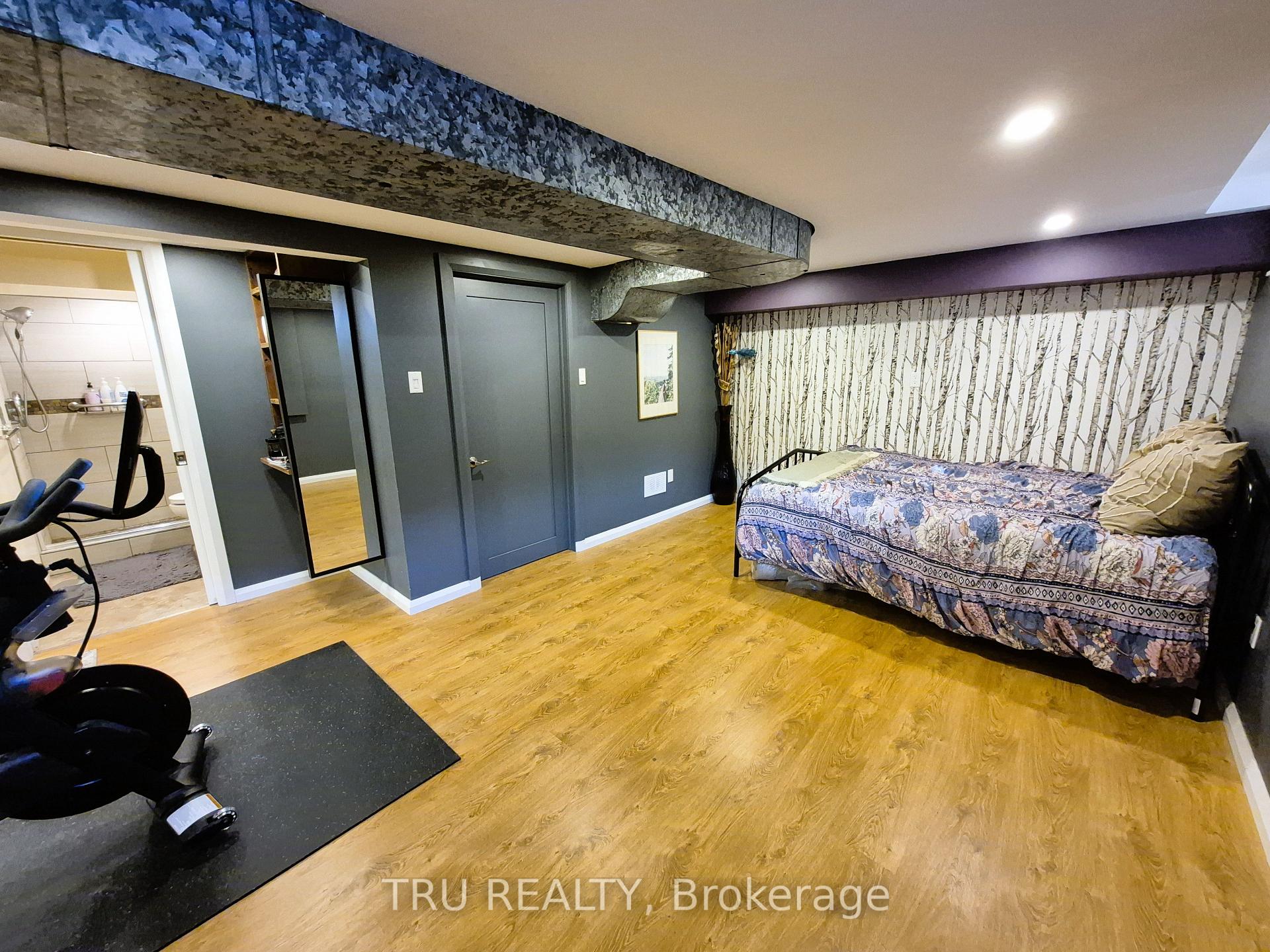 Photo 39 of 48 Crystal Beach Drive, Ottawa, Crystal Beach — HOMEH