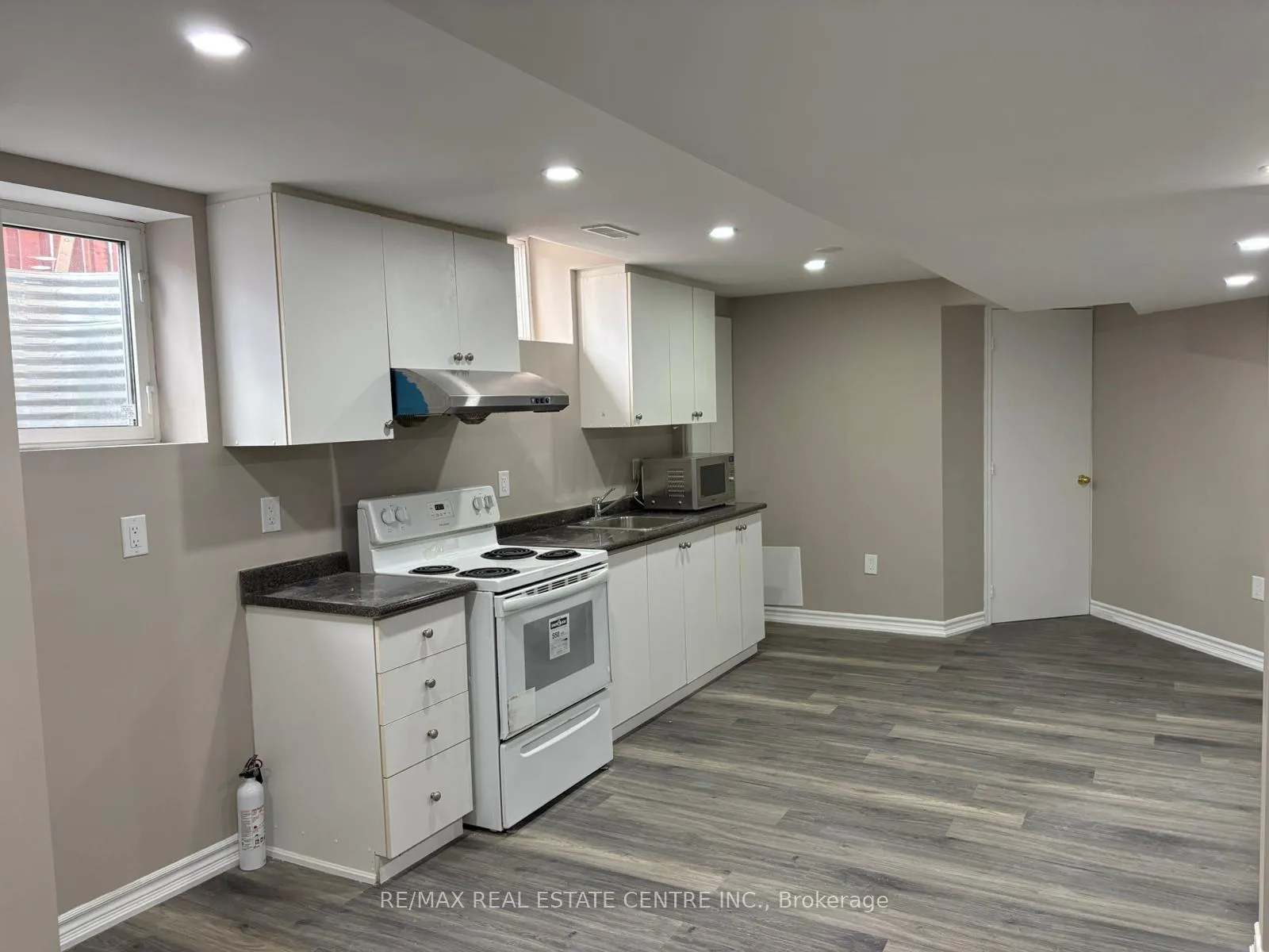 Photo 2 of 12 Spalding Gate S, Brampton, Fletcher's West — HOMEH