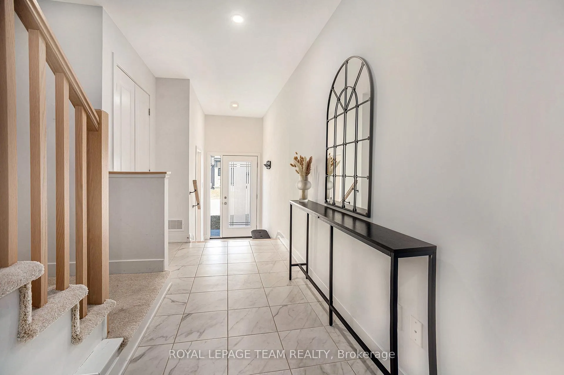 Photo 2 of 58 Arinto Place, Ottawa, Kanata - Emerald Meadows/Trailwest — HOMEH