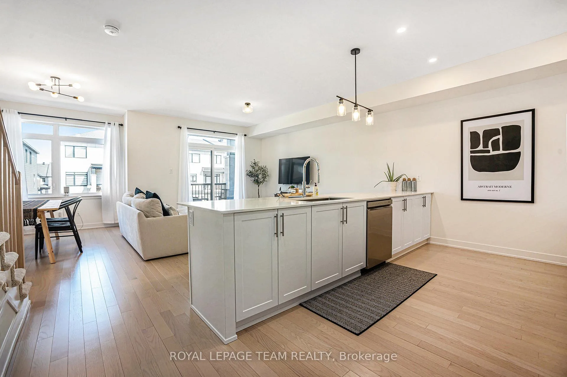 Photo 12 of 58 Arinto Place, Ottawa, Kanata - Emerald Meadows/Trailwest — HOMEH