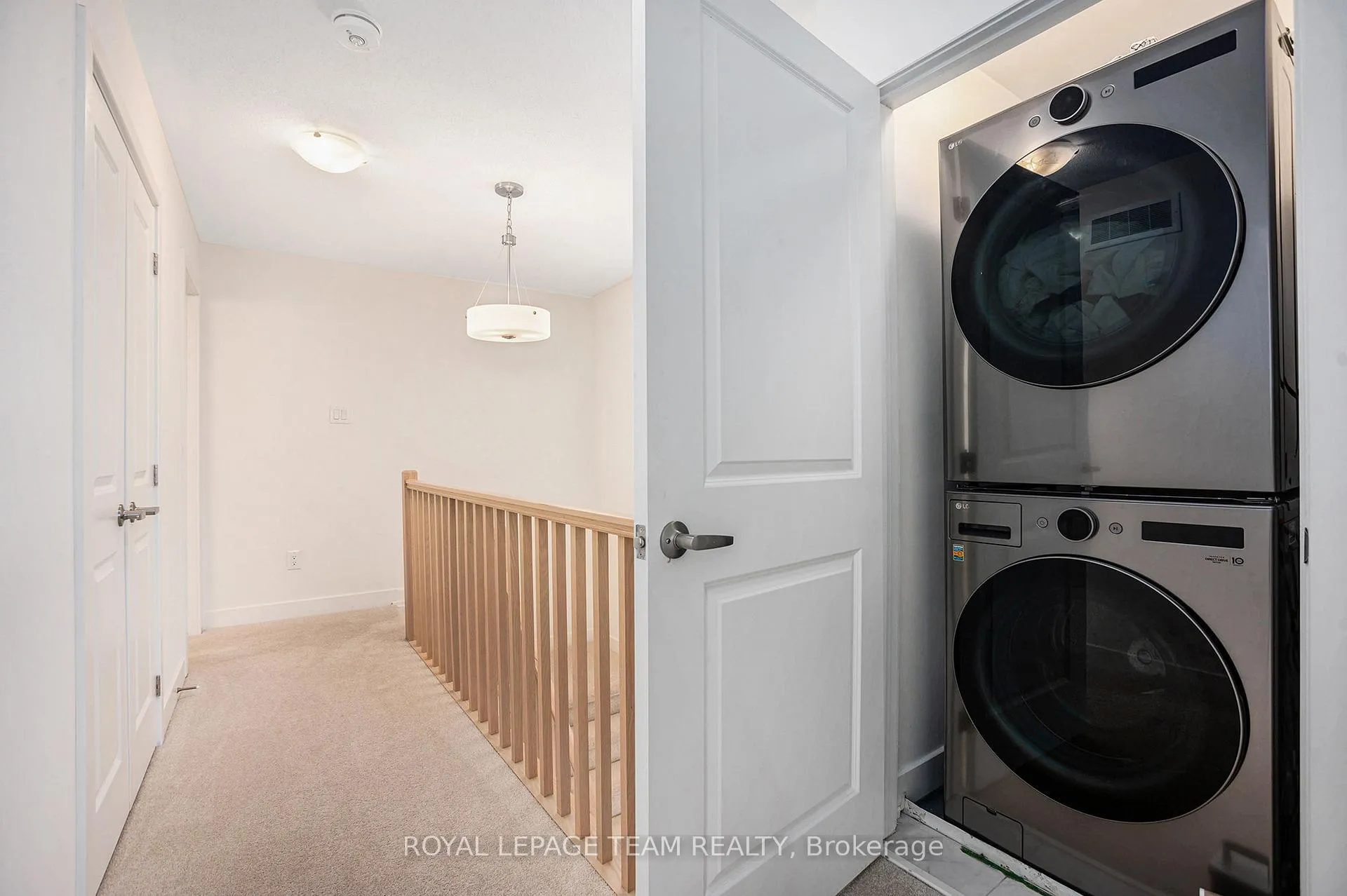 Photo 16 of 58 Arinto Place, Ottawa, Kanata - Emerald Meadows/Trailwest — HOMEH