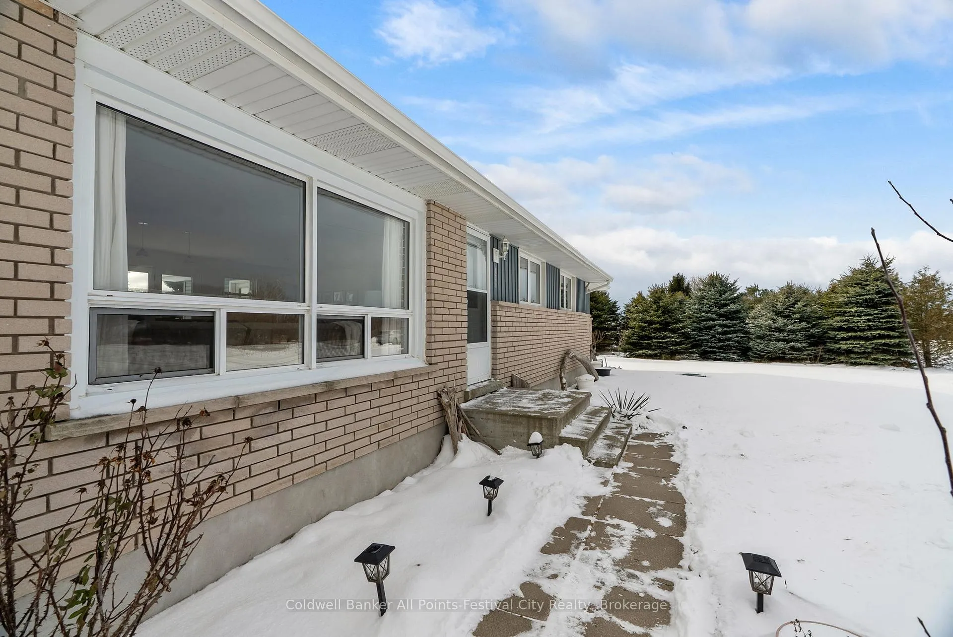 Photo 7 of 34889 Black's Point Road, Central Huron, Goderich — HOMEH