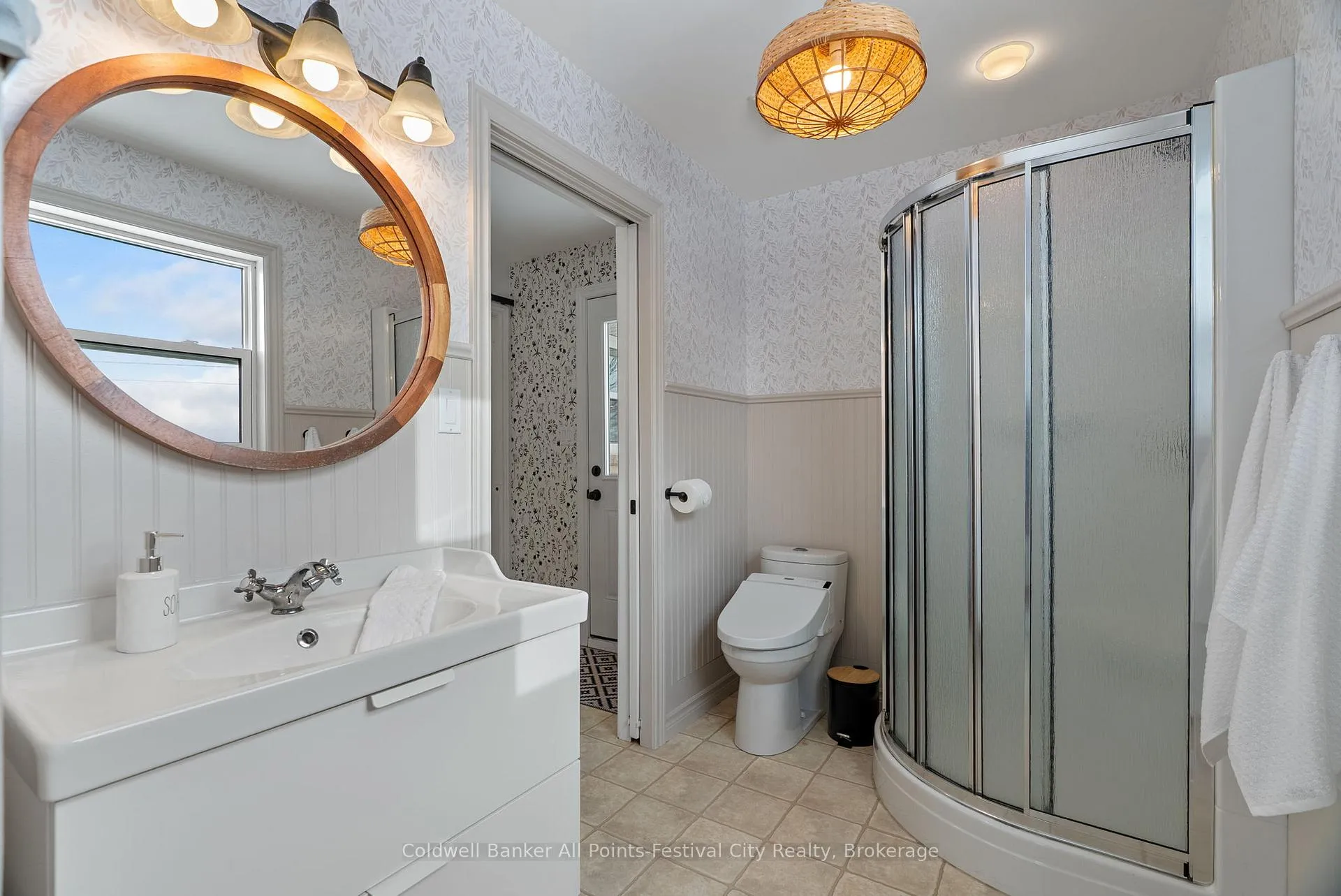 Photo 32 of 34889 Black's Point Road, Central Huron, Goderich — HOMEH