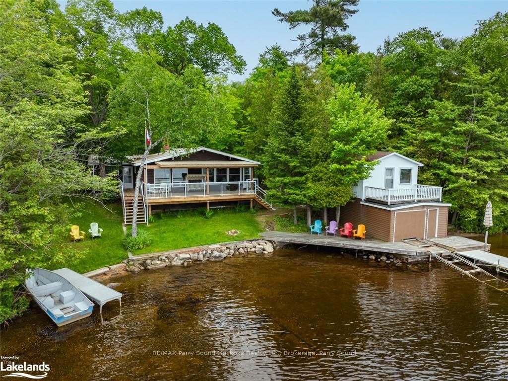 Photo 3 of 95 Robinson Road, Magnetawan, Ahmic Harbour — HOMEH