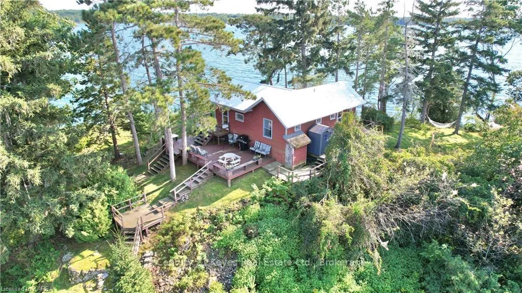 Photo 7 of 1 O'Conor, Frontenac Islands, The Islands — HOMEH