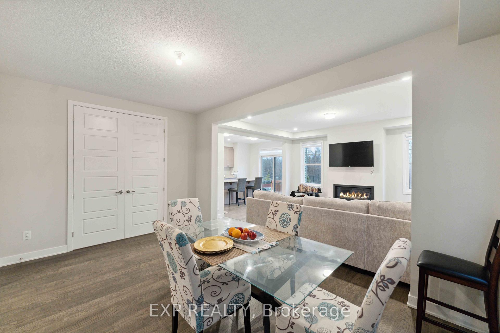 Photo 13 of 1053 Showman Street S, Ottawa, Richmond — HOMEH