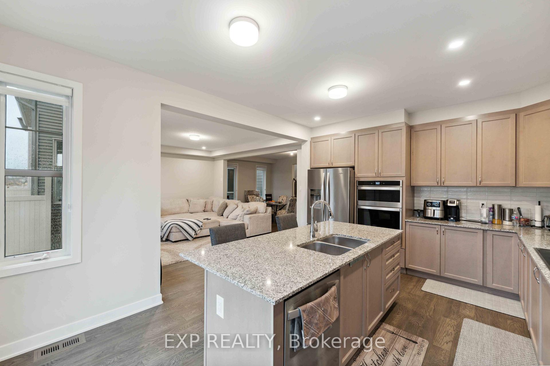 Photo 14 of 1053 Showman Street S, Ottawa, Richmond — HOMEH