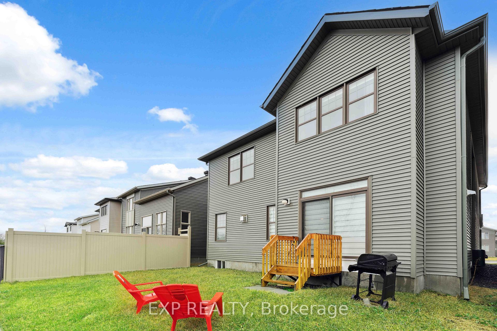 Photo 37 of 1053 Showman Street S, Ottawa, Richmond — HOMEH