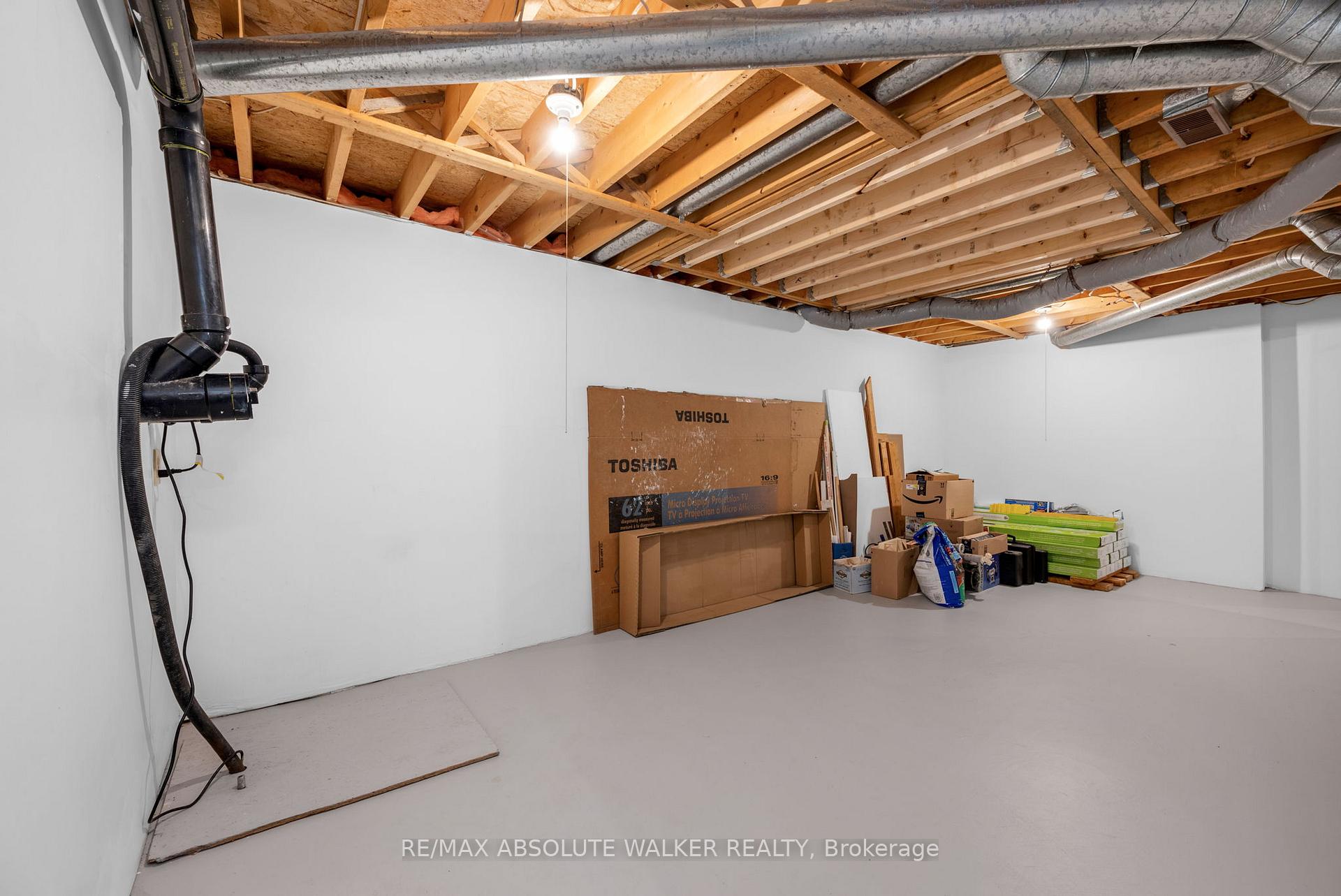 Photo 25 of 117 Plantation Drive, Ottawa, Fitzroy Ward (South East) — HOMEH