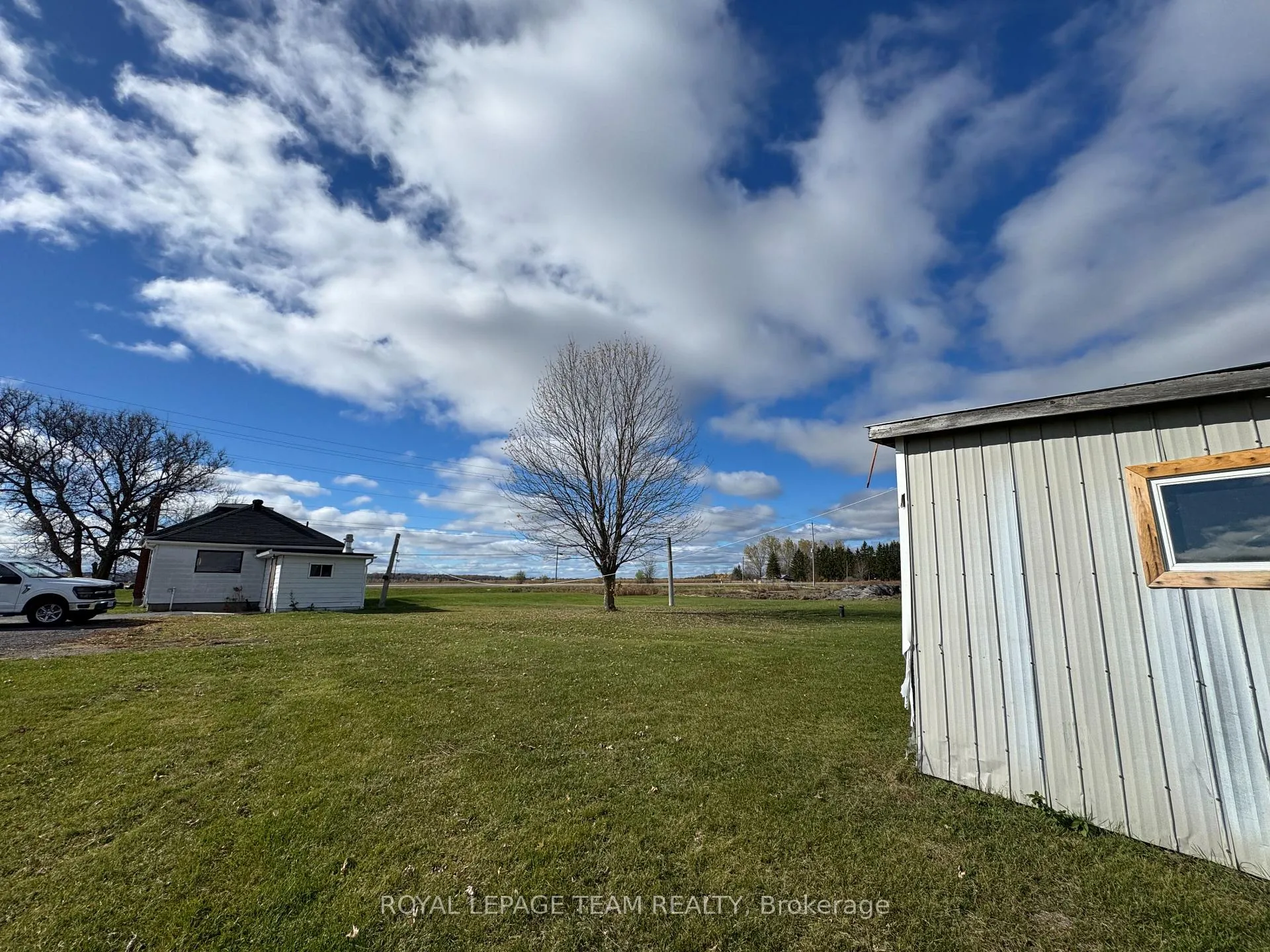 Photo 8 of 3512 Dunrobin Road, Ottawa, Dunrobin Shores — HOMEH