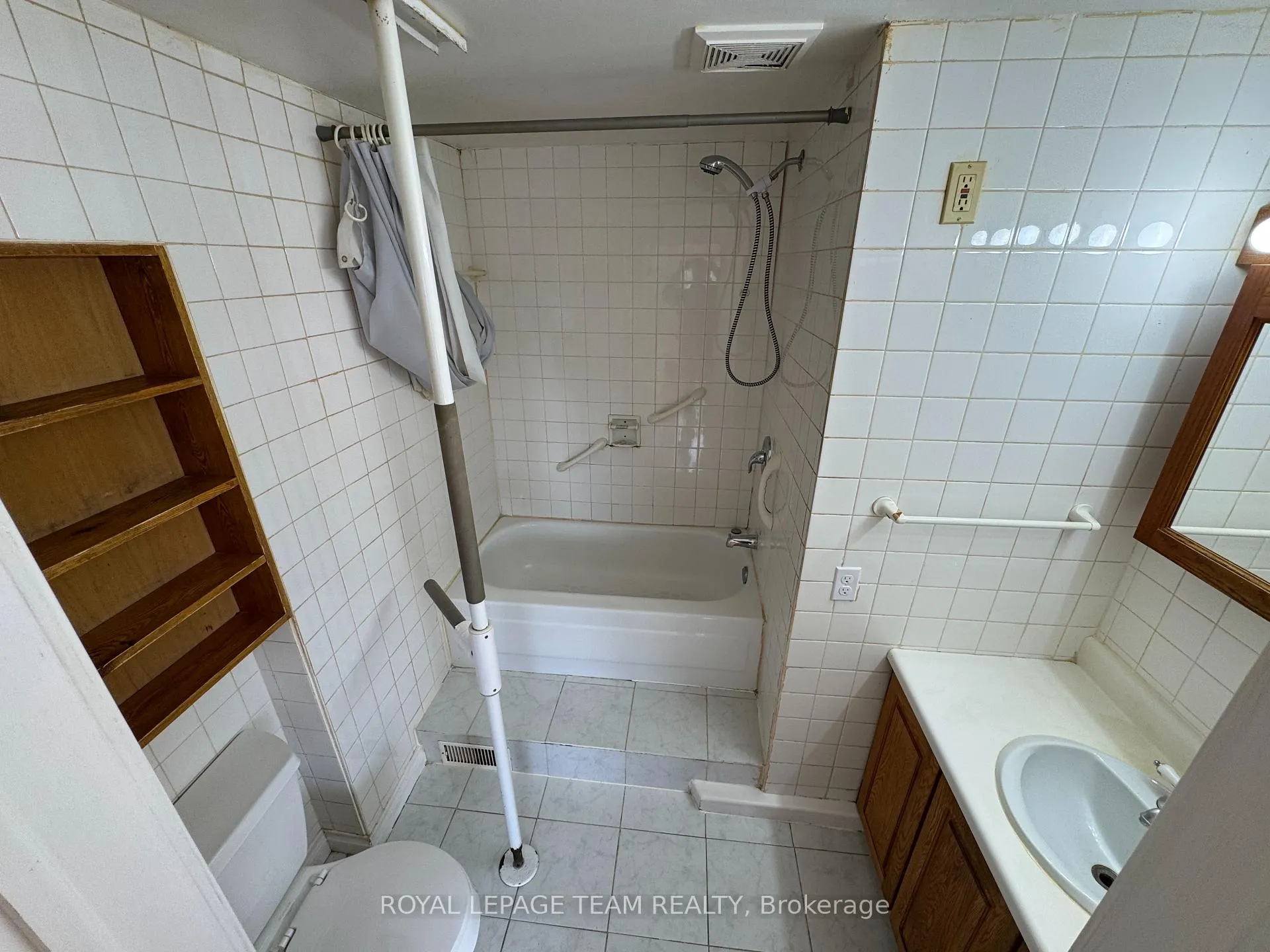 Photo 18 of 3512 Dunrobin Road, Ottawa, Dunrobin Shores — HOMEH