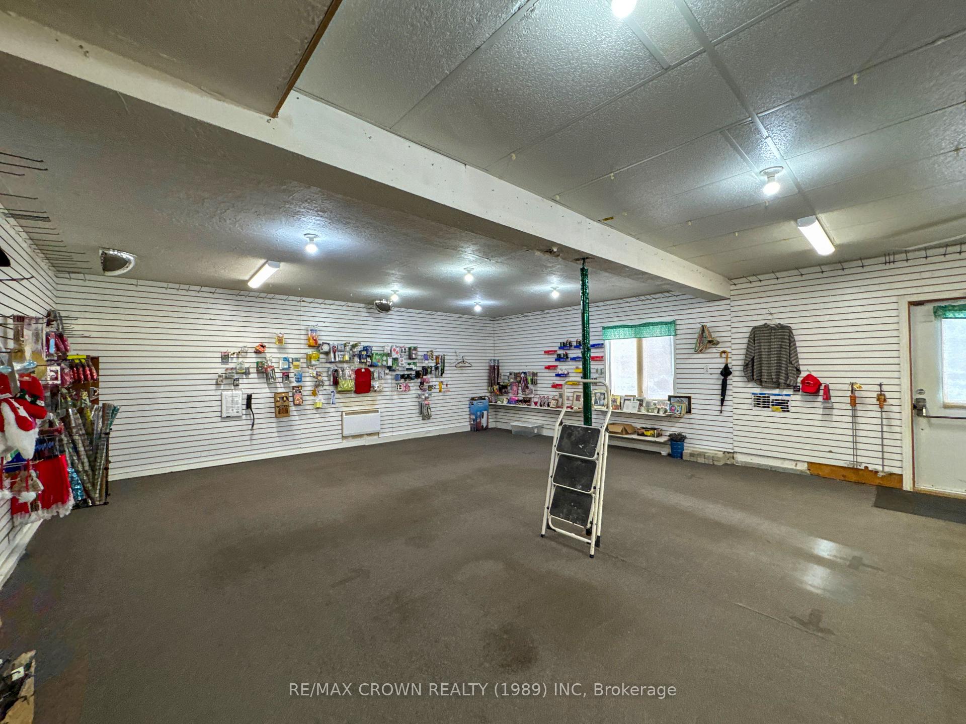 Photo 32 of 129 Front Street, Hornepayne — HOMEH