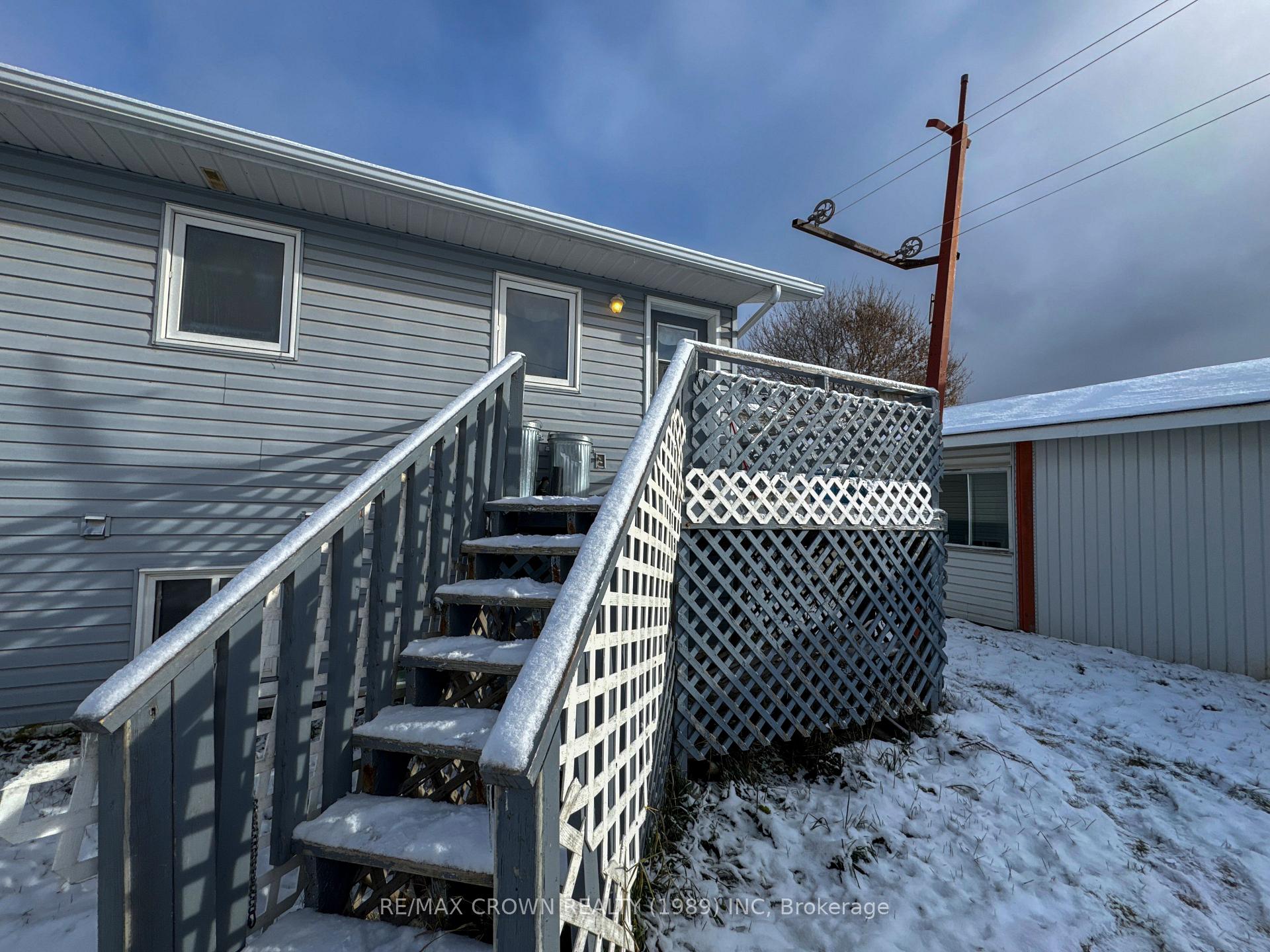 Photo 39 of 129 Front Street, Hornepayne — HOMEH